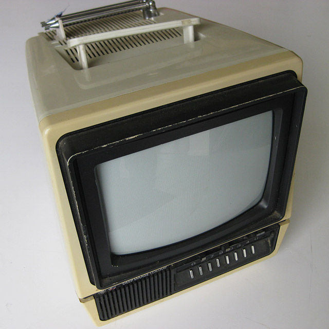 TELEVISION - Small Cream Deep Image